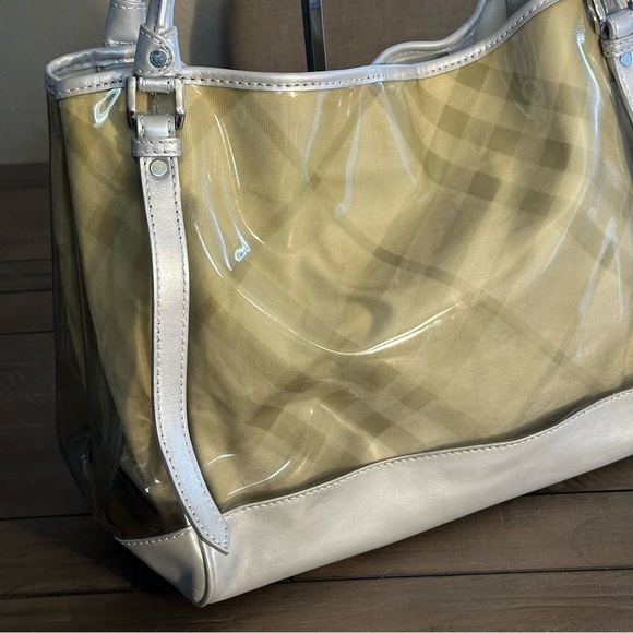 💎BURBERRY Transparent Nova Check Large Tote Bag💎 - Picture 2 of 16